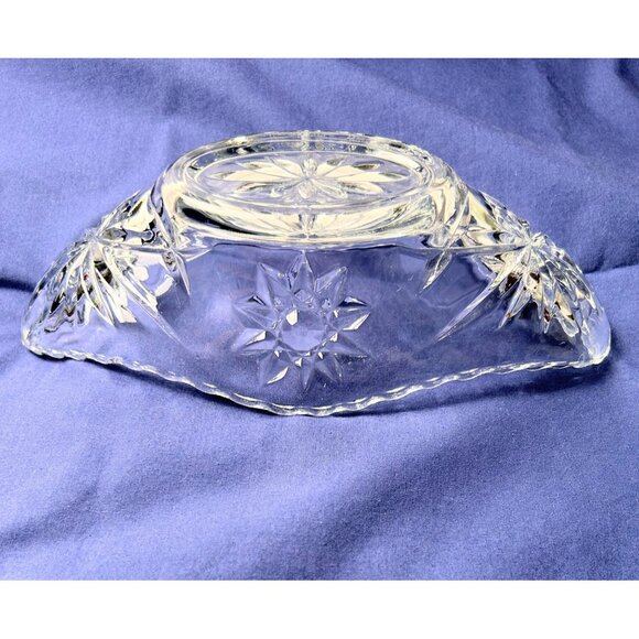 Vintage Crystal Cut Glass Starburst Design Decorative Bowl 9.5”x4” Center Piece - Picture 4 of 8